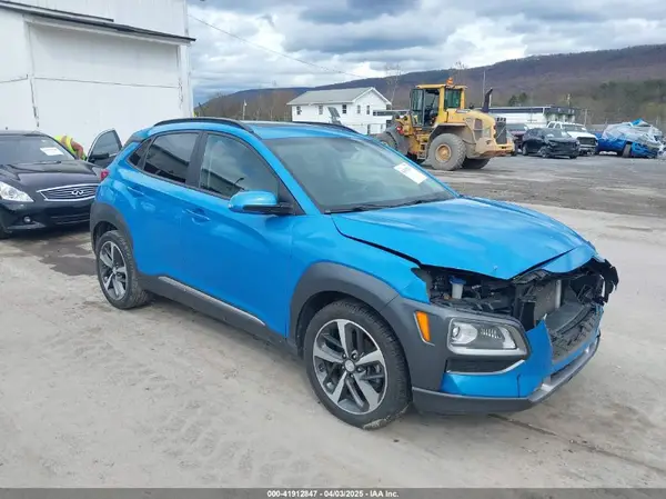 KM8K3CA59JU179785 2018 HYUNDAI KONA - Image 1
