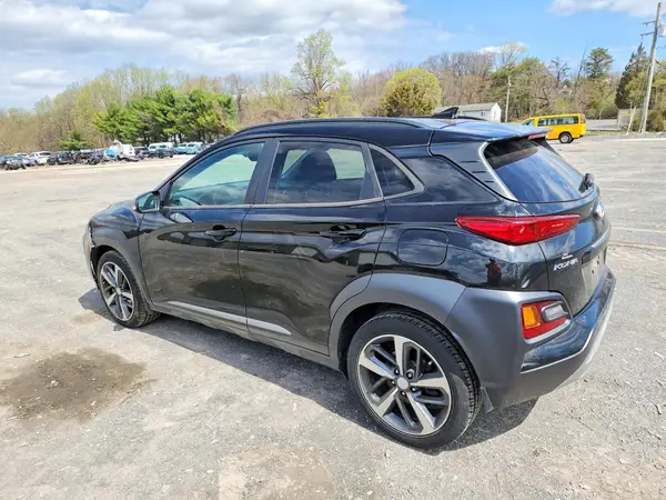 KM8K3CA59KU376618 2019 HYUNDAI KONA - Image 2