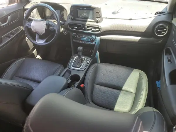 KM8K3CA59LU418142 2020 HYUNDAI KONA - Image 8