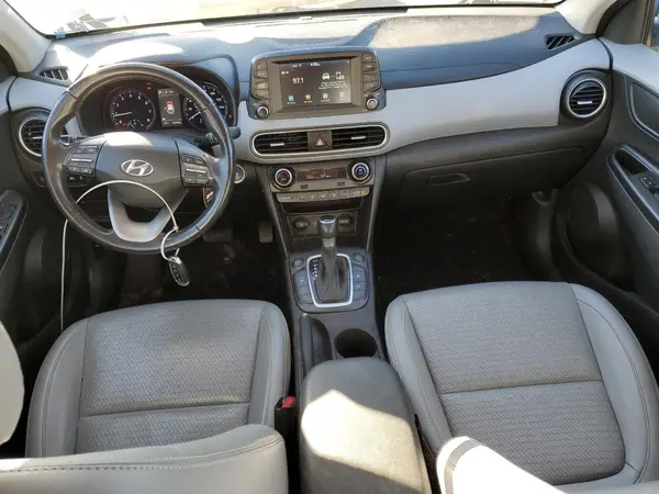 KM8K3CA59LU469222 2020 HYUNDAI KONA - Image 8
