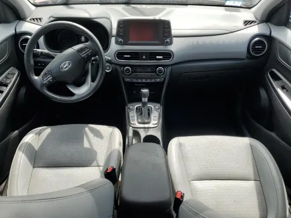 KM8K3CA59MU600733 2021 HYUNDAI KONA - Image 8