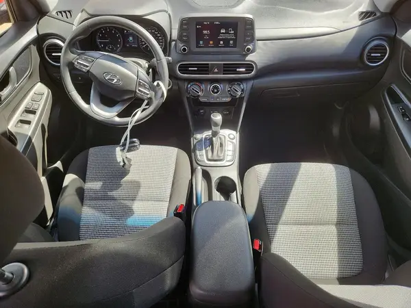 KM8K3CA59MU655764 2021 HYUNDAI KONA - Image 8
