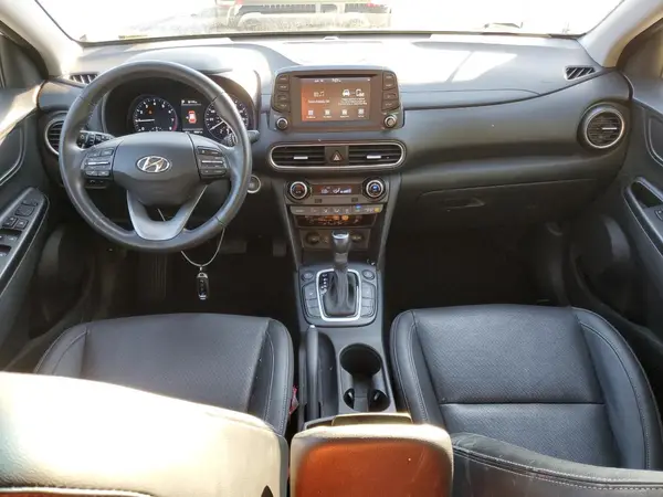 KM8K3CA59MU749188 2021 HYUNDAI KONA - Image 8