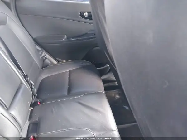 KM8K3CA5XJU092848 2018 HYUNDAI KONA - Image 8
