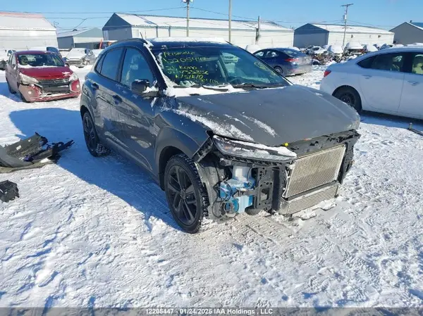 KM8K3CA5XMU733856 2021 HYUNDAI KONA - Image 1