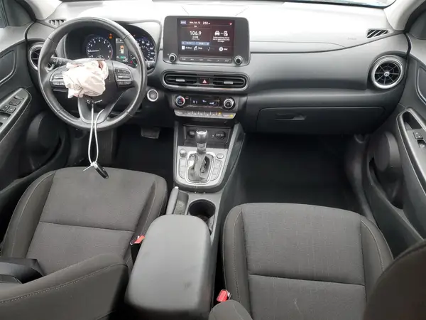 KM8K3CAB0NU761978 2022 HYUNDAI KONA - Image 8
