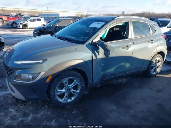 KM8K3CAB0NU807647 2022 HYUNDAI KONA - Image 2