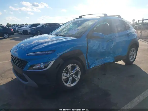 KM8K3CAB0NU831561 2022 HYUNDAI KONA - Image 2
