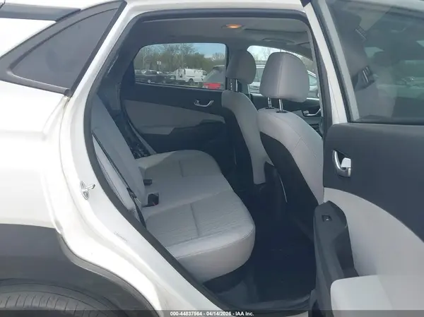KM8K3CAB0NU899746 2022 HYUNDAI KONA - Image 8