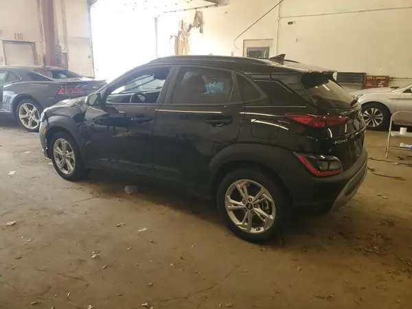 KM8K3CAB0PU019339 2023 HYUNDAI KONA - Image 2