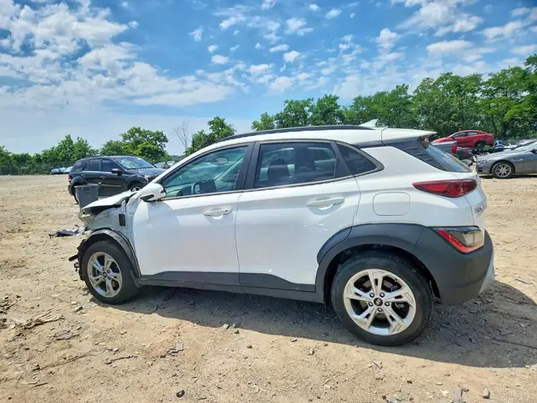 KM8K3CAB0PU025321 2023 HYUNDAI KONA - Image 2