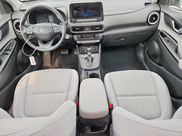 KM8K3CAB0PU937415 2023 HYUNDAI KONA - Image 8