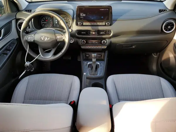 KM8K3CAB0PU993354 2023 HYUNDAI KONA - Image 8