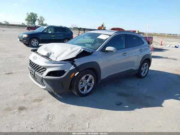 KM8K3CAB1PU019916 2023 HYUNDAI KONA - Image 2