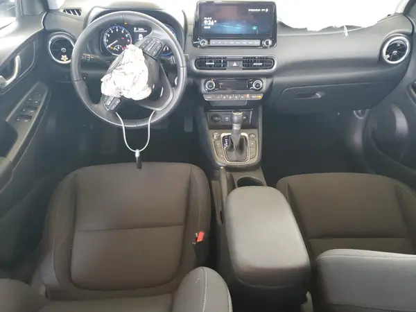 KM8K3CAB1PU048221 2023 HYUNDAI KONA - Image 8