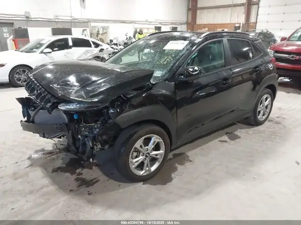 KM8K3CAB1PU949637 2023 HYUNDAI KONA - Image 2