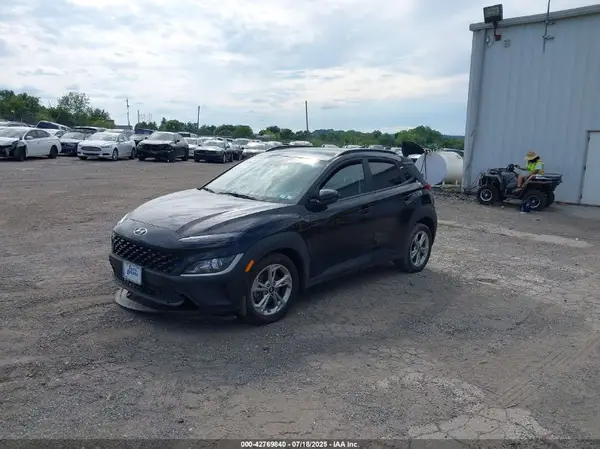 KM8K3CAB2NU897979 2022 HYUNDAI KONA - Image 2
