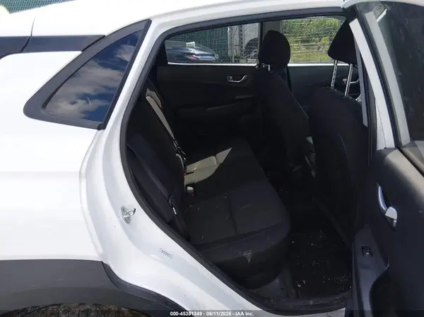 KM8K3CAB2NU913811 2022 HYUNDAI KONA - Image 8