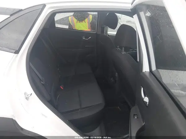 KM8K3CAB3PU018959 2023 HYUNDAI KONA - Image 8