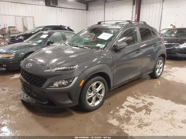 KM8K3CAB3PU052674 2023 HYUNDAI KONA - Image 2