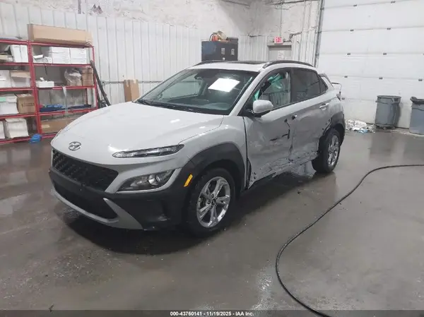 KM8K3CAB3PU962728 2023 HYUNDAI KONA - Image 2