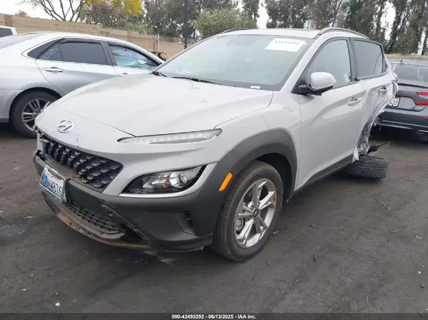 KM8K3CAB4PU054594 2023 HYUNDAI KONA - Image 2