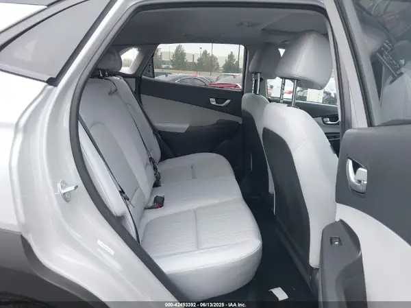 KM8K3CAB4PU054594 2023 HYUNDAI KONA - Image 8