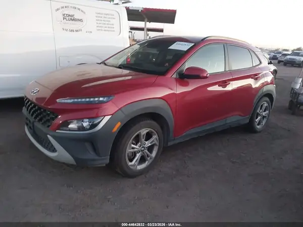 KM8K3CAB5NU805604 2022 HYUNDAI KONA - Image 2