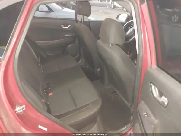 KM8K3CAB5NU805604 2022 HYUNDAI KONA - Image 8