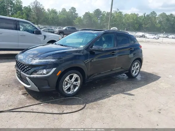 KM8K3CAB5NU856696 2022 HYUNDAI KONA - Image 2