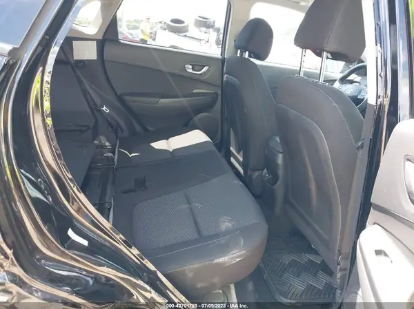 KM8K3CAB5PU046245 2023 HYUNDAI KONA - Image 8