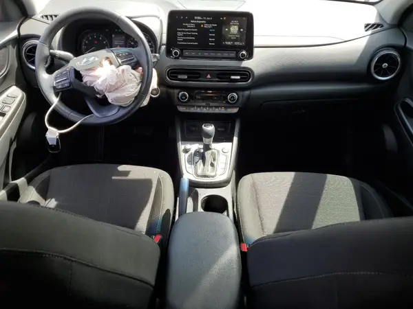 KM8K3CAB5PU940245 2023 HYUNDAI KONA - Image 8