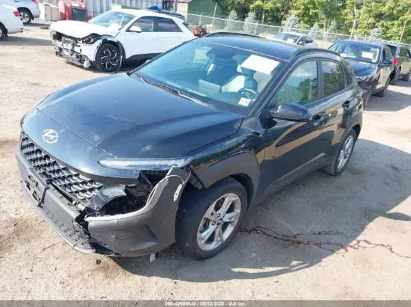 KM8K3CAB6PU021273 2023 HYUNDAI KONA - Image 2