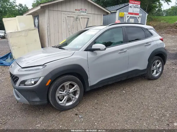 KM8K3CAB6PU025145 2023 HYUNDAI KONA - Image 2