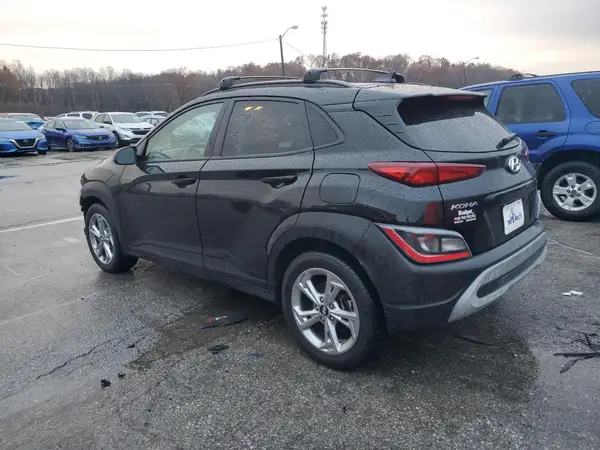 KM8K3CAB7NU856781 2022 HYUNDAI KONA - Image 2