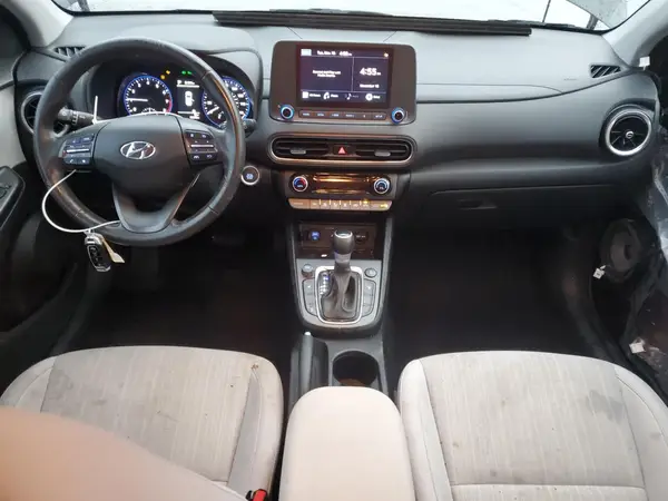 KM8K3CAB7NU856781 2022 HYUNDAI KONA - Image 8