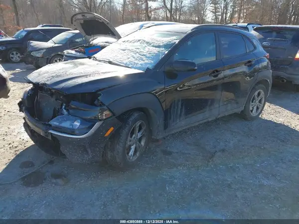 KM8K3CAB8NU761369 2022 HYUNDAI KONA - Image 2