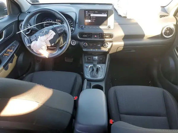 KM8K3CAB8NU786238 2022 HYUNDAI KONA - Image 8