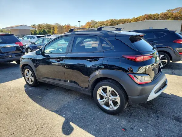 KM8K3CAB8NU843781 2022 HYUNDAI KONA - Image 2