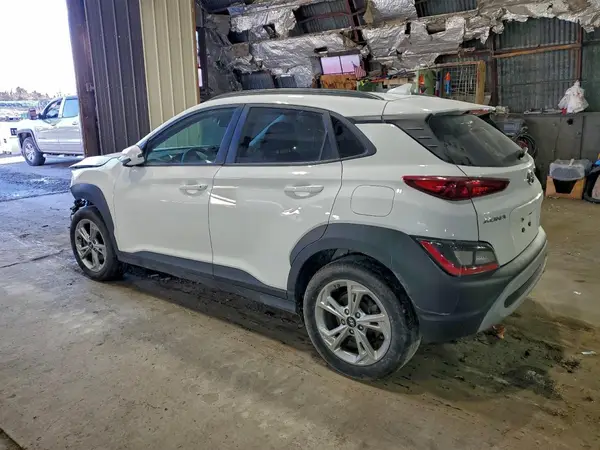 KM8K3CAB8PU024904 2023 HYUNDAI KONA - Image 2