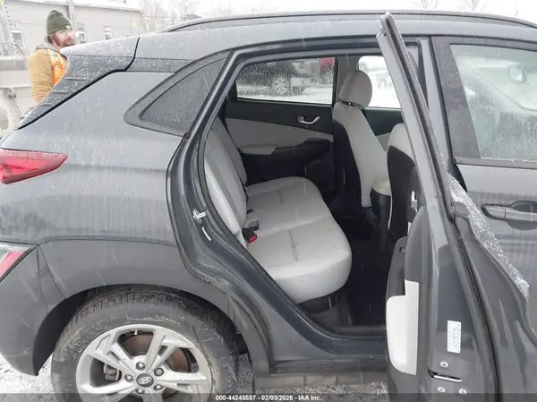 KM8K3CAB8PU034378 2023 HYUNDAI KONA - Image 8