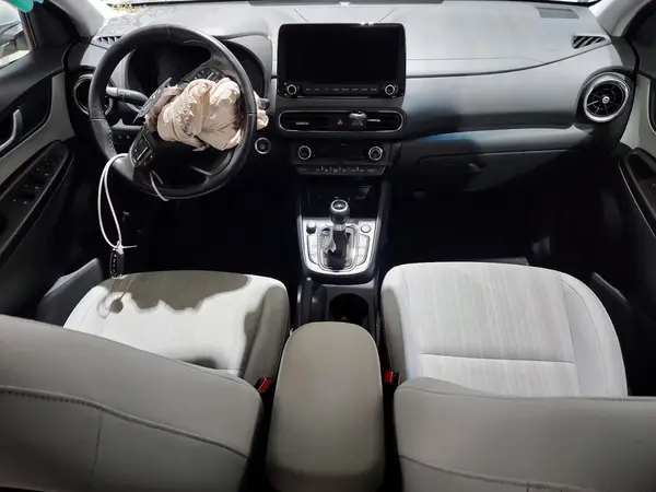 KM8K3CAB8PU047258 2023 HYUNDAI KONA - Image 8