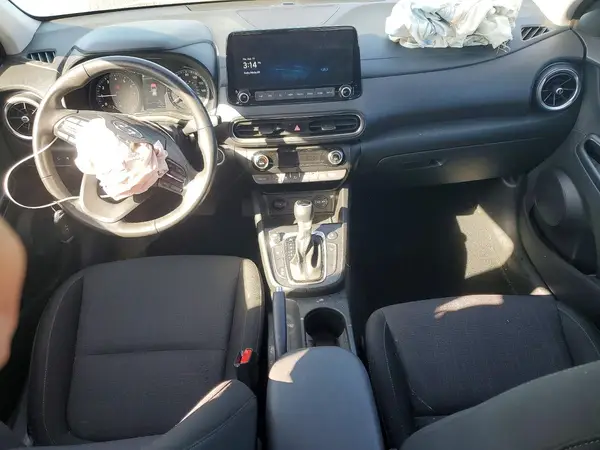 KM8K3CAB8PU967195 2023 HYUNDAI KONA - Image 8