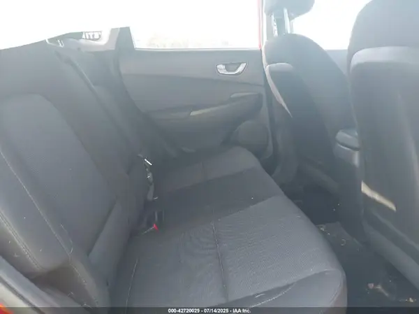 KM8K3CAB9NU785714 2022 HYUNDAI KONA - Image 8