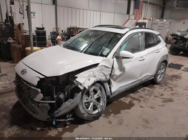 KM8K3CAB9NU858855 2022 HYUNDAI KONA - Image 2