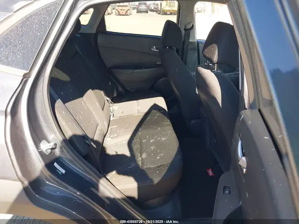 KM8K3CAB9NU914051 2022 HYUNDAI KONA - Image 8