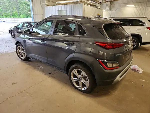 KM8K3CAB9PU053389 2023 HYUNDAI KONA - Image 2