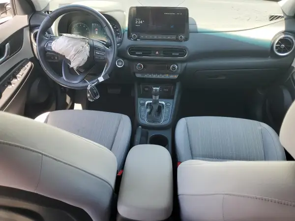 KM8K3CAB9PU055546 2023 HYUNDAI KONA - Image 8