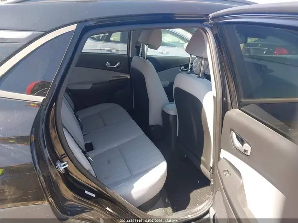 KM8K3CABXNU763477 2022 HYUNDAI KONA - Image 8
