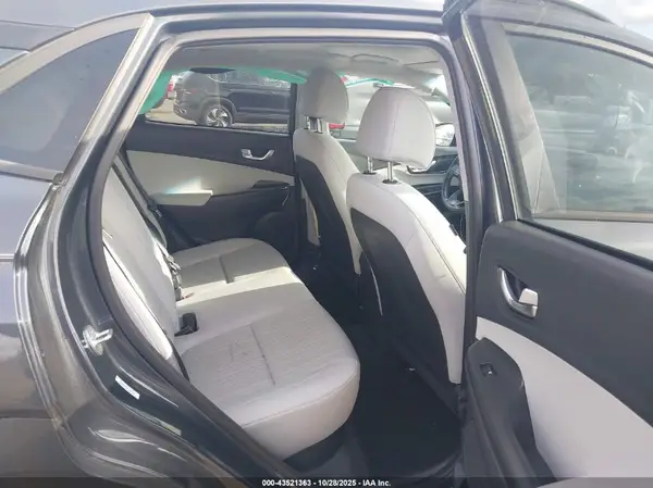 KM8K3CABXNU777895 2022 HYUNDAI KONA - Image 8